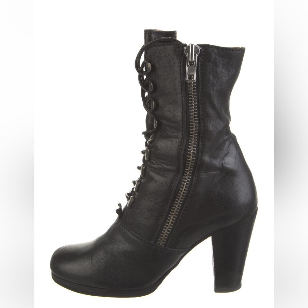 Chloe Vintage Black Leather Lace up mid calf boots 38.5 / 8.5